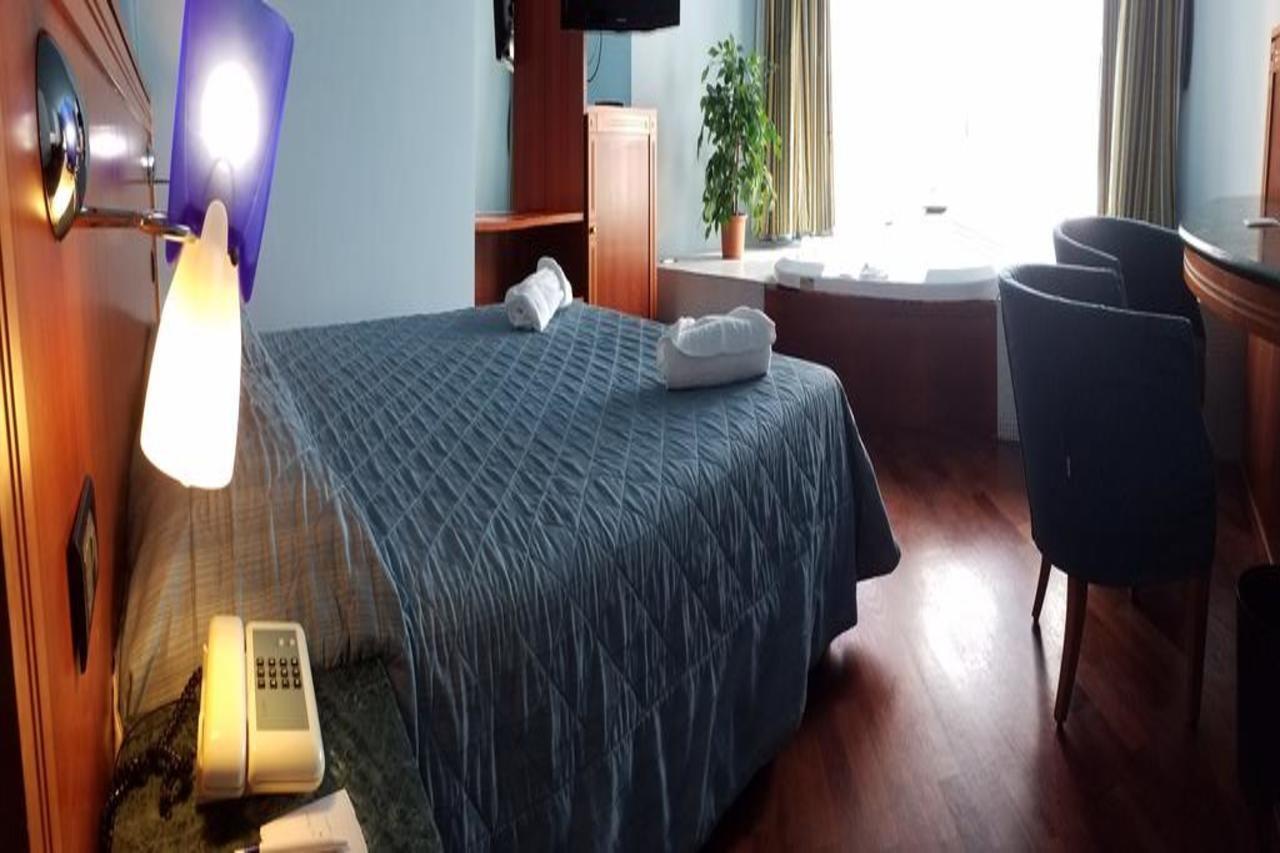 Hotel Michelangelo Palace & Spa Terni Eksteriør bilde