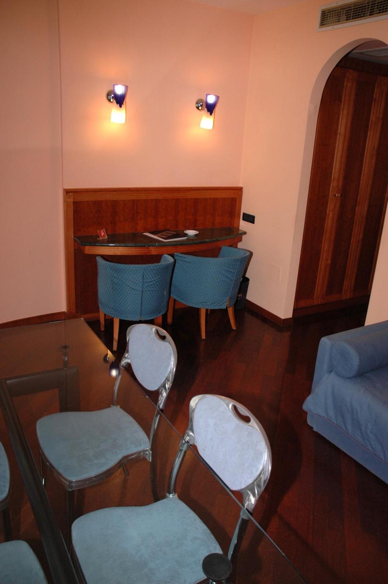 Hotel Michelangelo Palace & Spa Terni Rom bilde