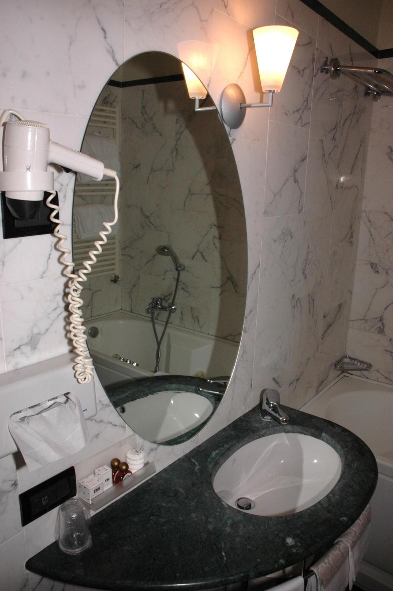 Hotel Michelangelo Palace & Spa Terni Rom bilde