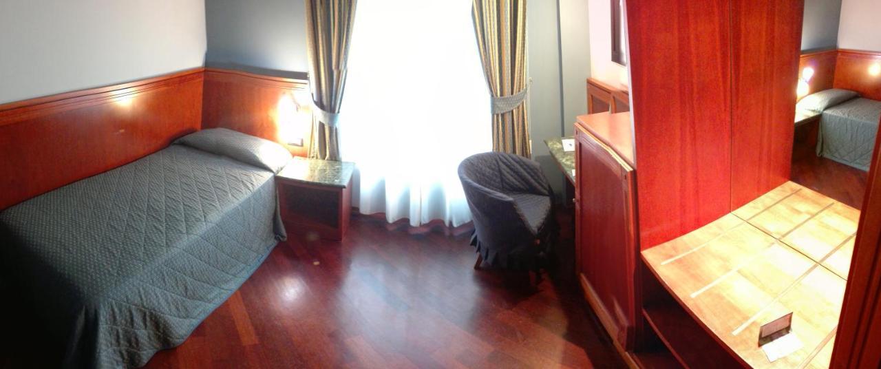 Hotel Michelangelo Palace & Spa Terni Eksteriør bilde